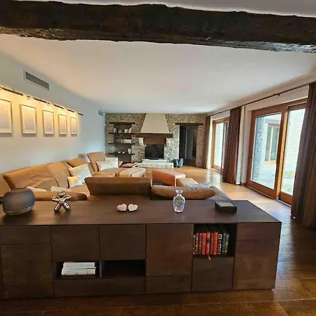 Lilly's And Vineyard - Prestigious Property Вилла Serravalle delle Langhe