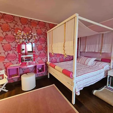 Lilly's And Vineyard - Prestigious Property Serravalle delle Langhe