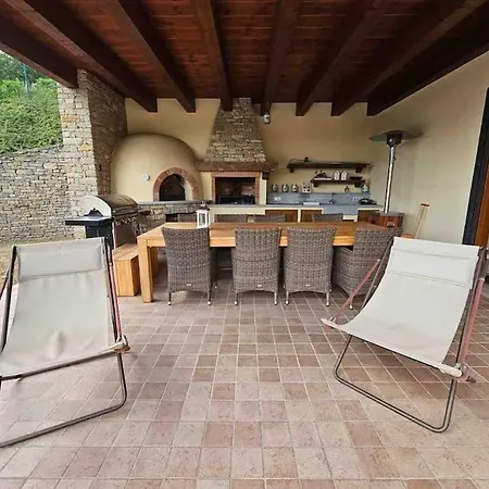 Lilly's And Vineyard - Prestigious Property * Serravalle delle Langhe