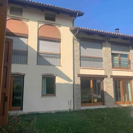 Lilly's And Vineyard - Prestigious Property * Serravalle delle Langhe