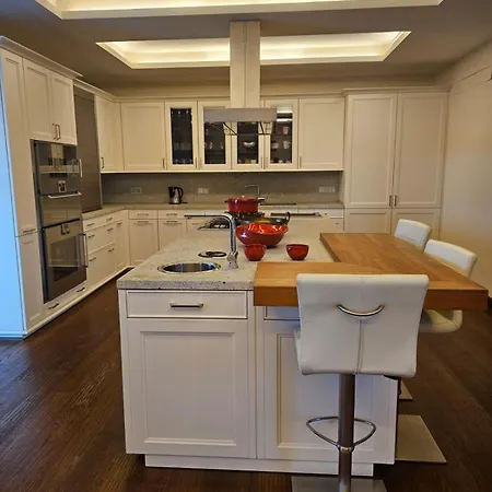 Lilly's And Vineyard - Prestigious Property Вилла *
